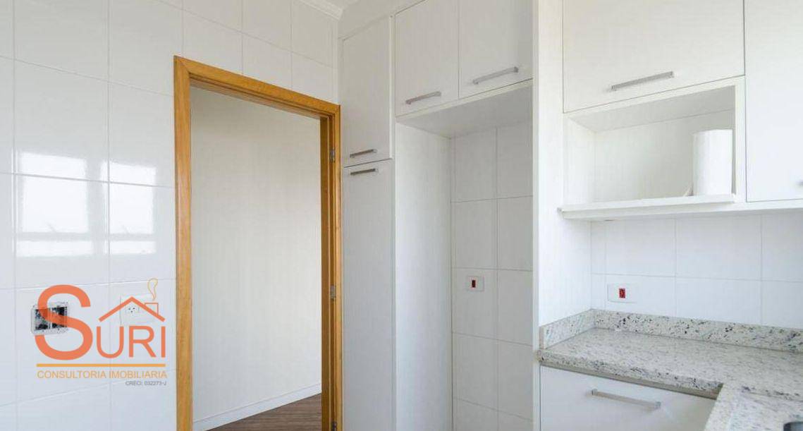 Apartamento à venda com 3 quartos, 81m² - Foto 2