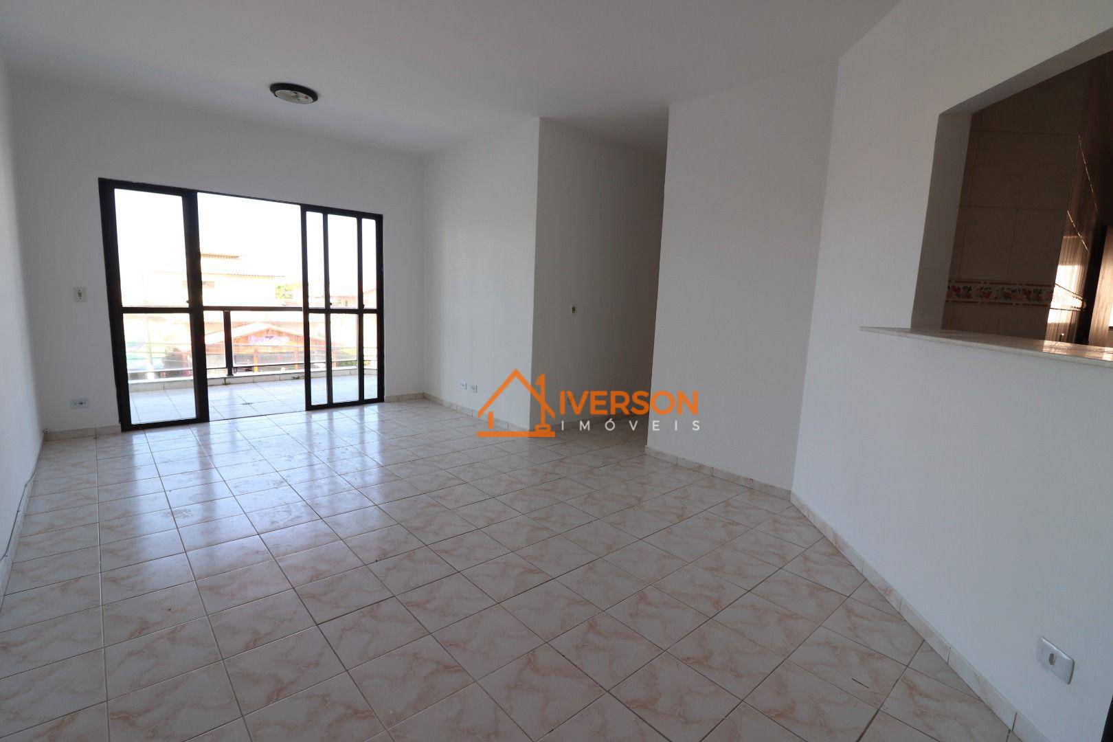 Apartamento para alugar com 3 quartos, 100m² - Foto 2