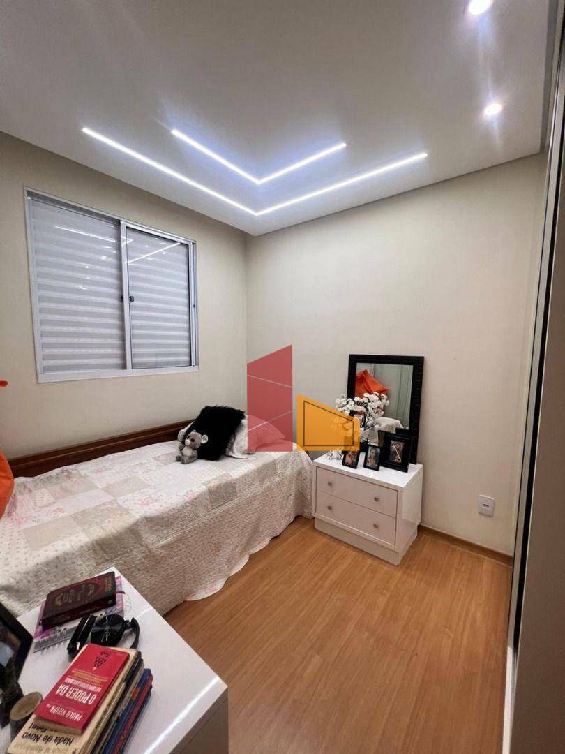 Apartamento à venda com 2 quartos, 39m² - Foto 8