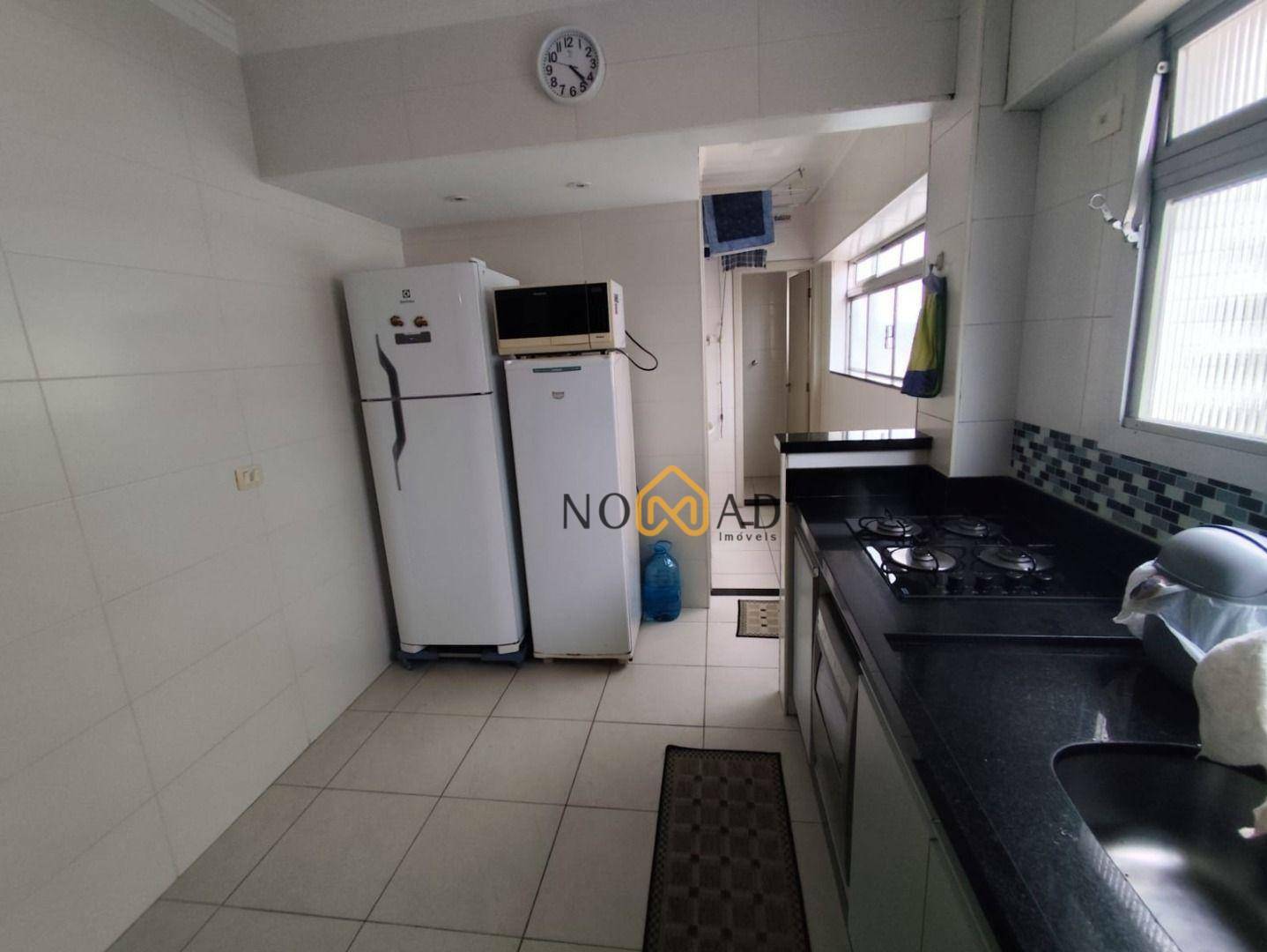 Apartamento à venda com 2 quartos, 70m² - Foto 16