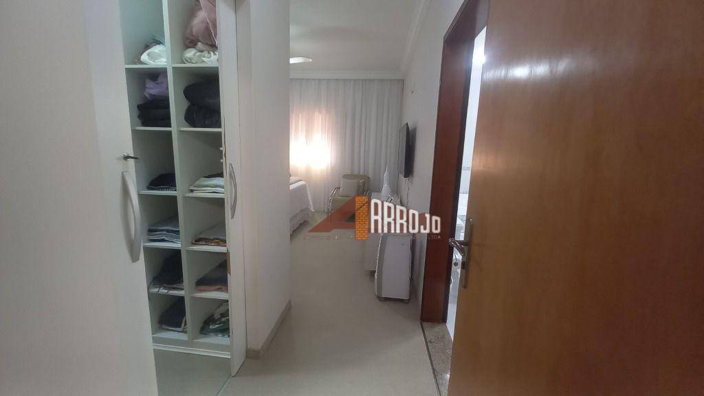 Sobrado à venda com 4 quartos, 480m² - Foto 15