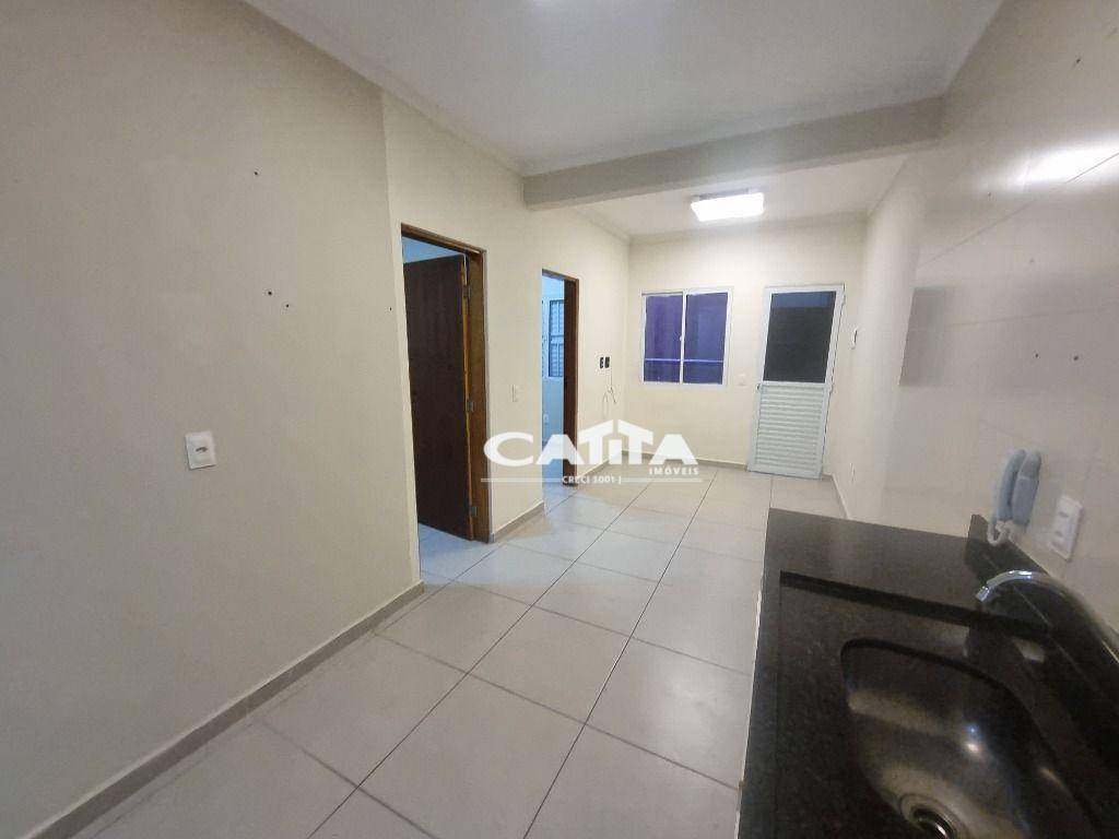 Apartamento para alugar com 2 quartos, 38m² - Foto 5