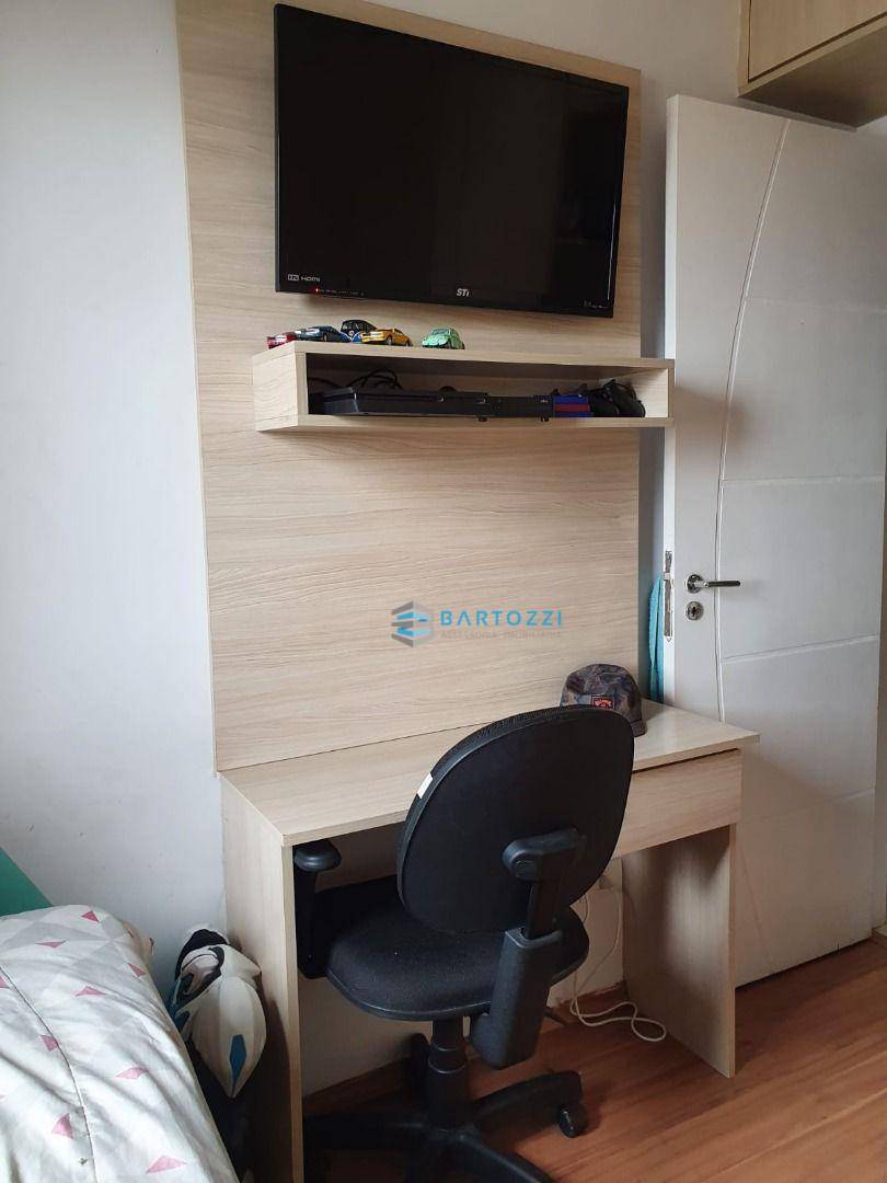 Apartamento à venda com 3 quartos, 67m² - Foto 19