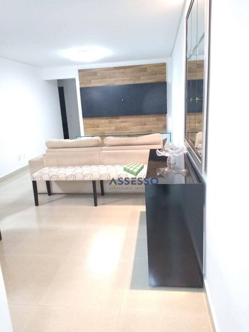 Apartamento à venda com 3 quartos, 101m² - Foto 3