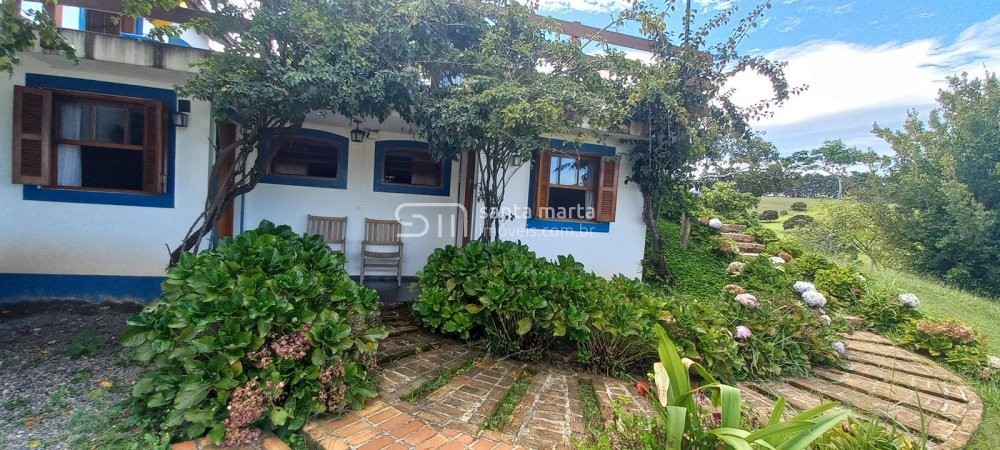 Fazenda à venda com 1 quarto, 150m² - Foto 2