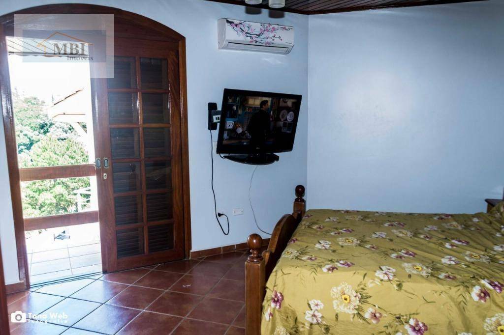 Sobrado à venda com 4 quartos, 1m² - Foto 37