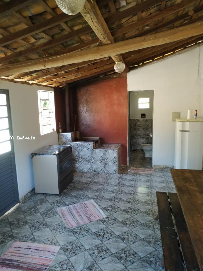 Fazenda à venda com 2 quartos, 1800m² - Foto 13