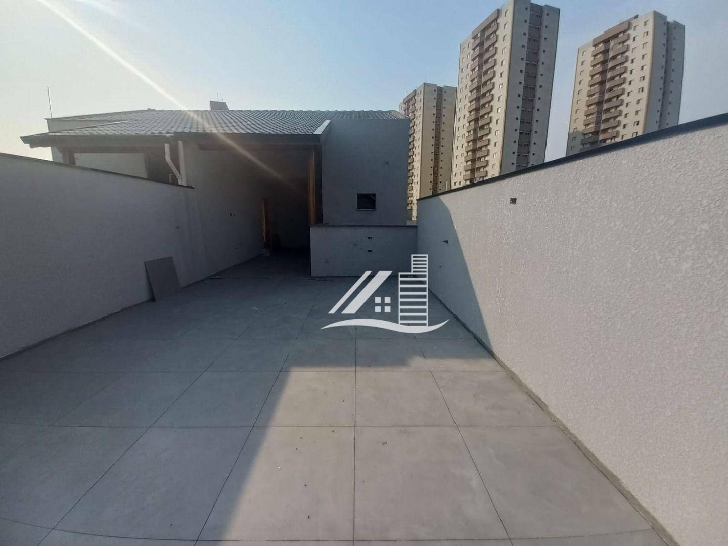 Cobertura à venda com 2 quartos, 120m² - Foto 2