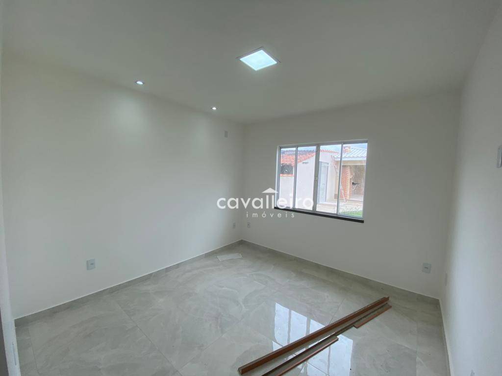 Casa à venda com 3 quartos, 113m² - Foto 13