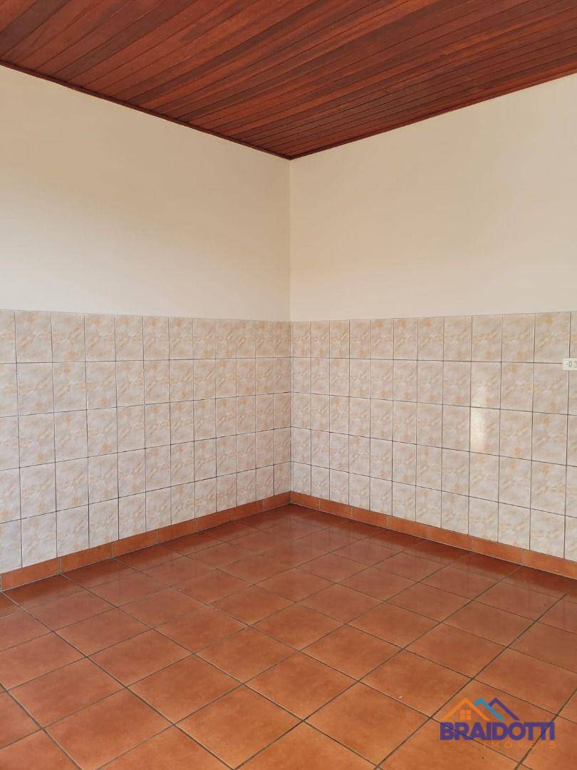 Casa à venda com 2 quartos, 125m² - Foto 12