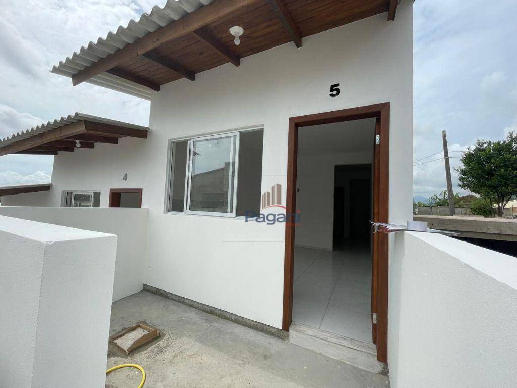 Casa para alugar com 1 quarto, 38m² - Foto 1