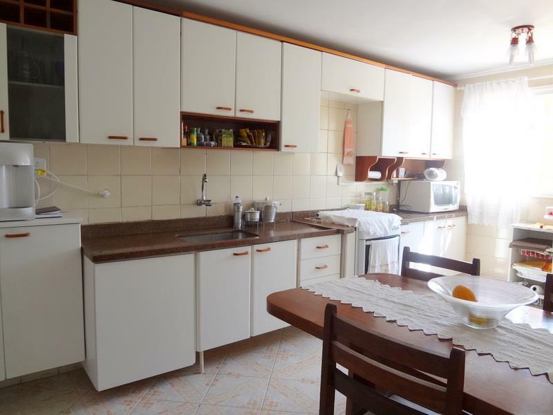 Casa de Condomínio à venda com 3 quartos, 220m² - Foto 19