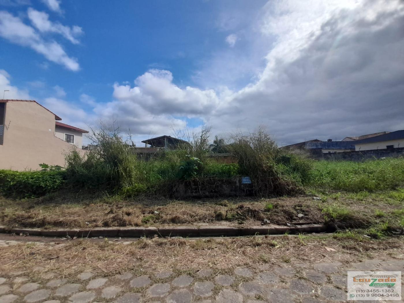 Terreno à venda, 300m² - Foto 1