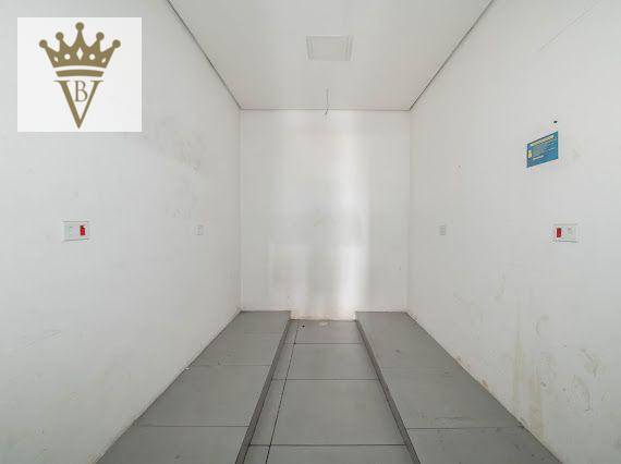 Casa à venda e aluguel com 3 quartos, 220m² - Foto 21