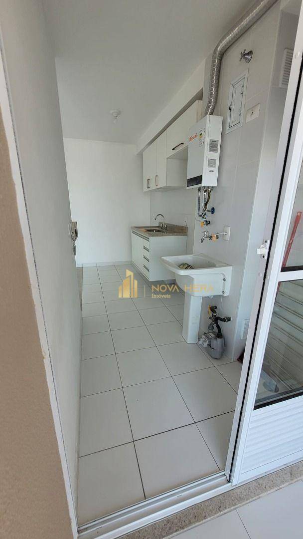 Apartamento à venda com 2 quartos, 57m² - Foto 19