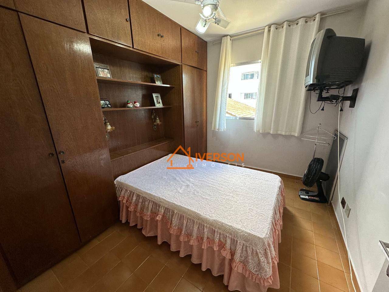 Apartamento à venda com 2 quartos, 64m² - Foto 3