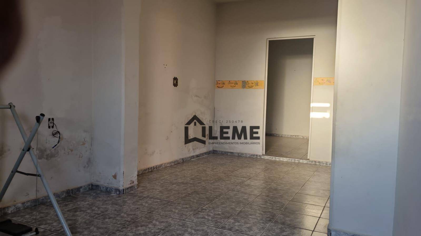 Casa à venda com 5 quartos, 197m² - Foto 12