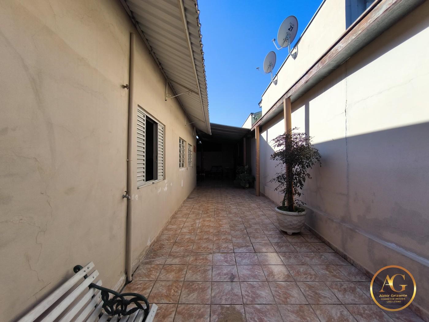 Casa à venda com 3 quartos, 198m² - Foto 42