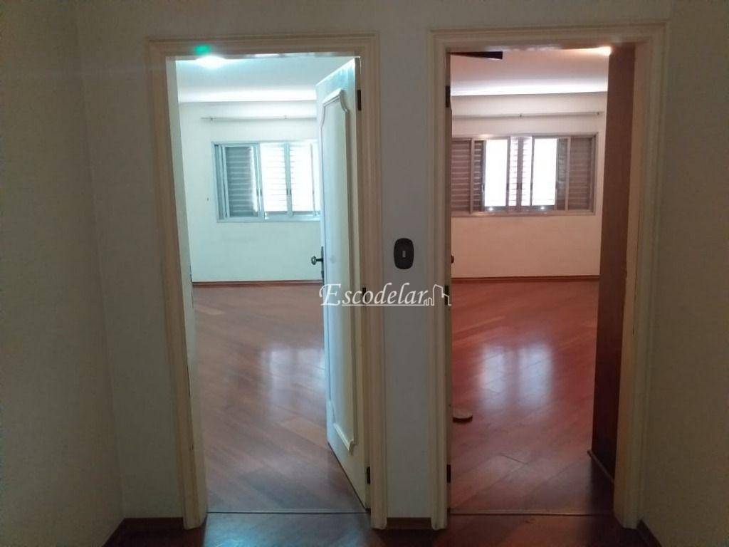 Sobrado à venda com 3 quartos, 341m² - Foto 9