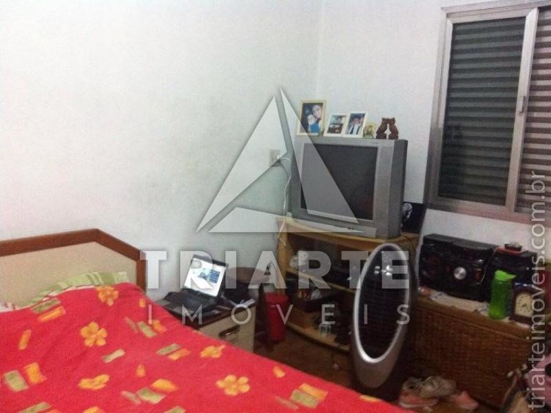 Apartamento à venda com 3 quartos, 120m² - Foto 2