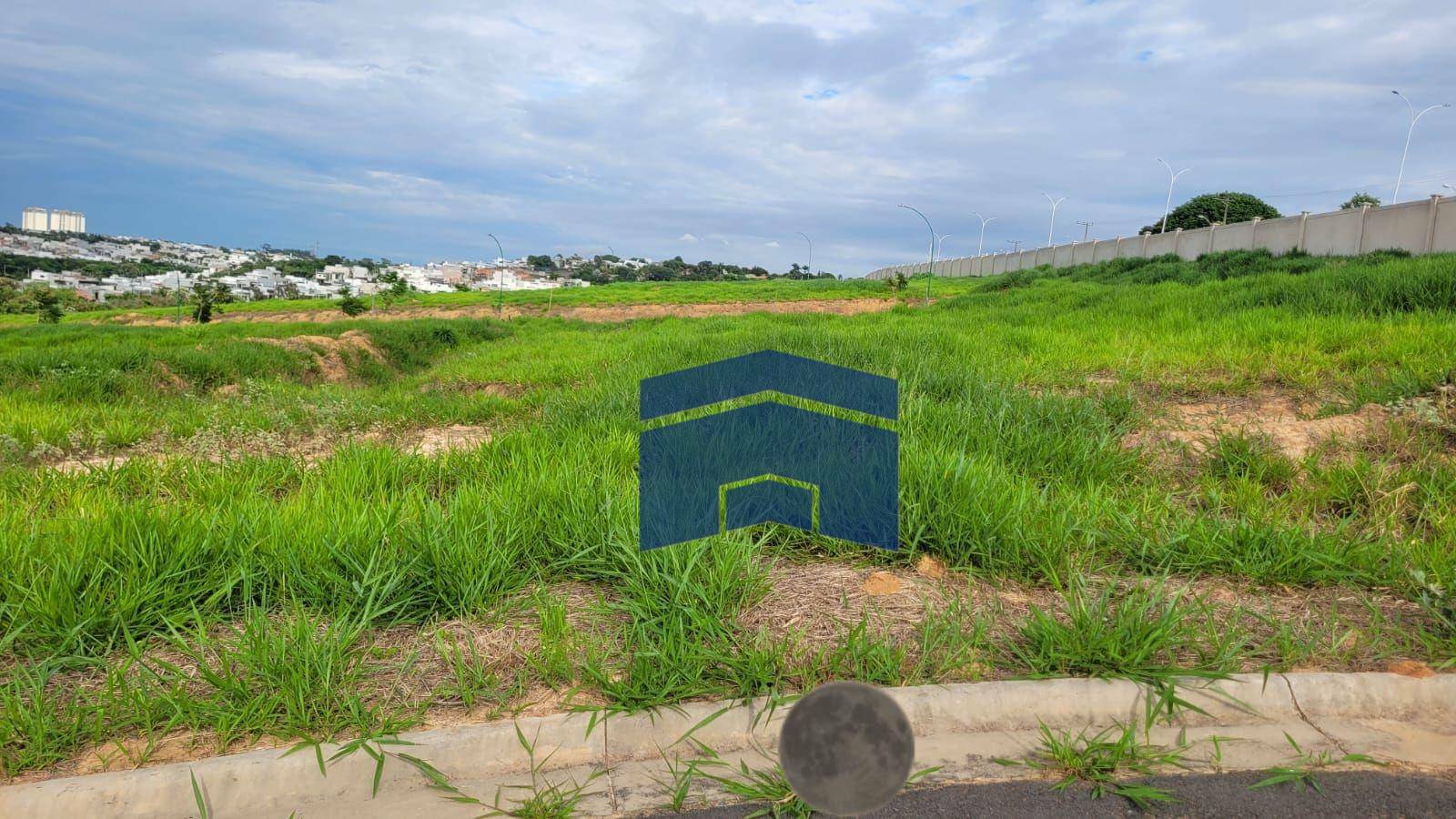 Loteamento e Condomínio à venda, 319M2 - Foto 1