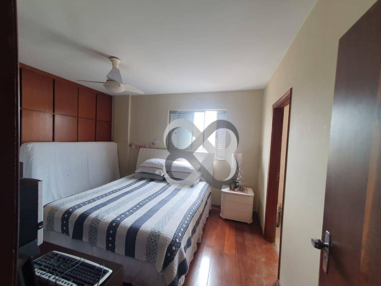 Apartamento à venda com 3 quartos, 112m² - Foto 11