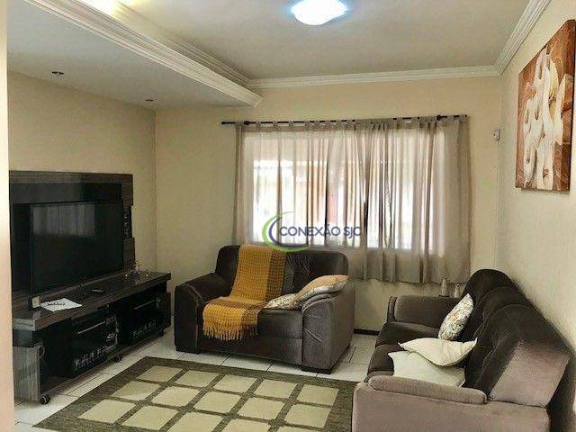 Sobrado à venda com 3 quartos, 174m² - Foto 1