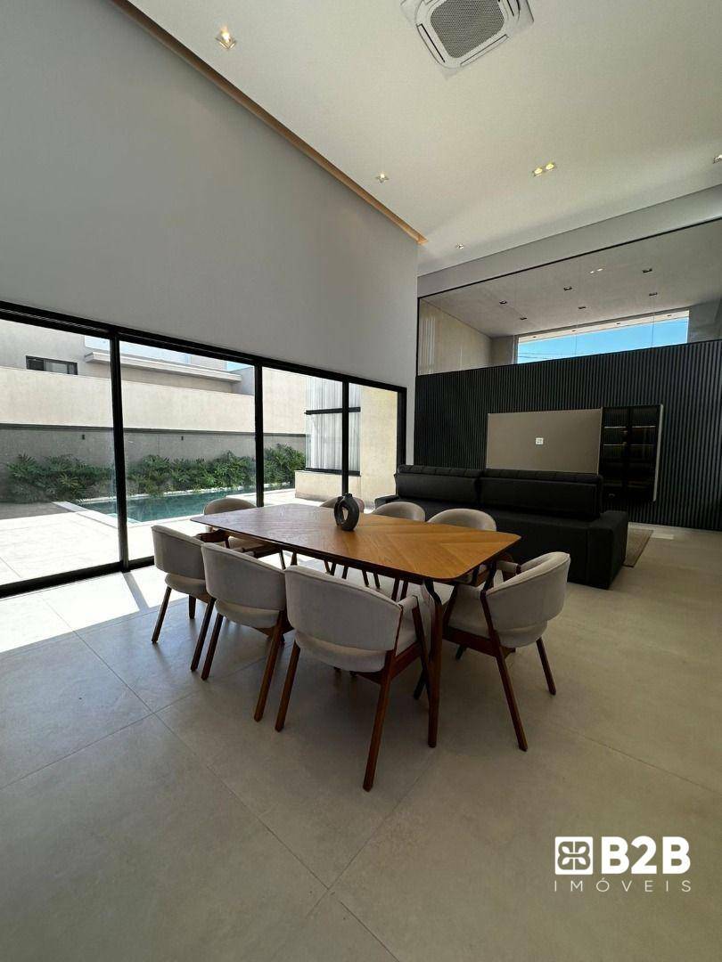 Casa de Condomínio à venda com 3 quartos, 290m² - Foto 5