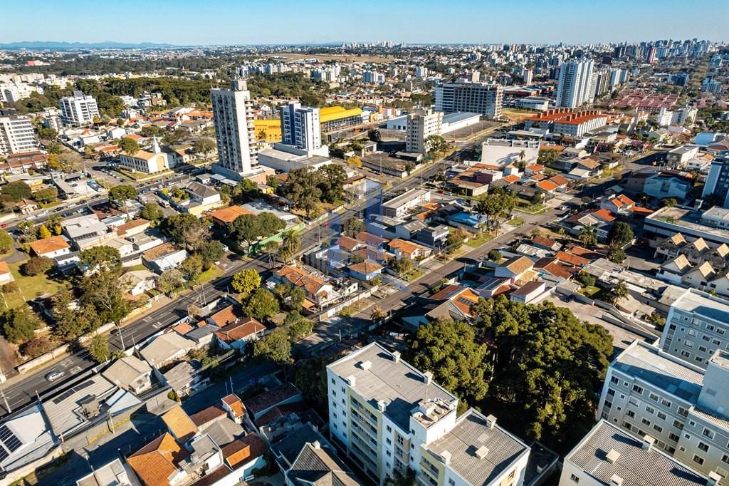 Terreno à venda com 3 quartos, 720m² - Foto 40