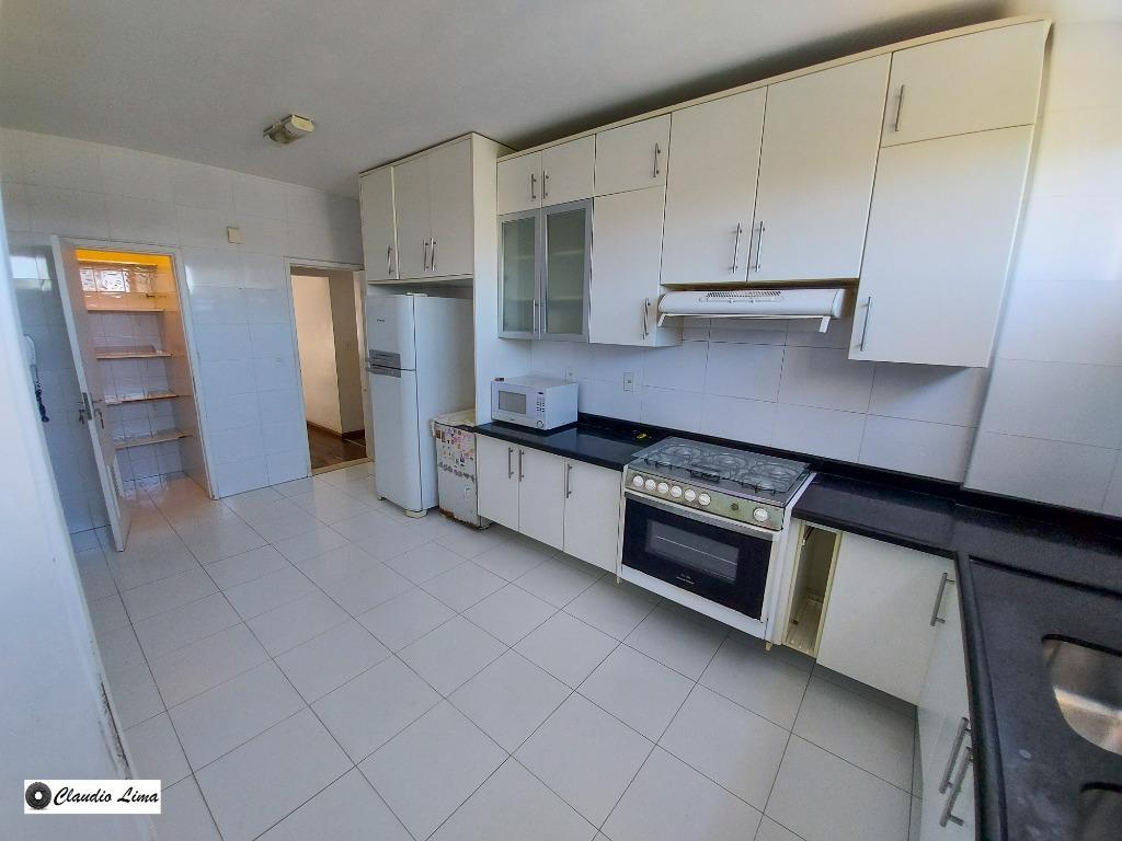 Apartamento à venda com 4 quartos, 204m² - Foto 13