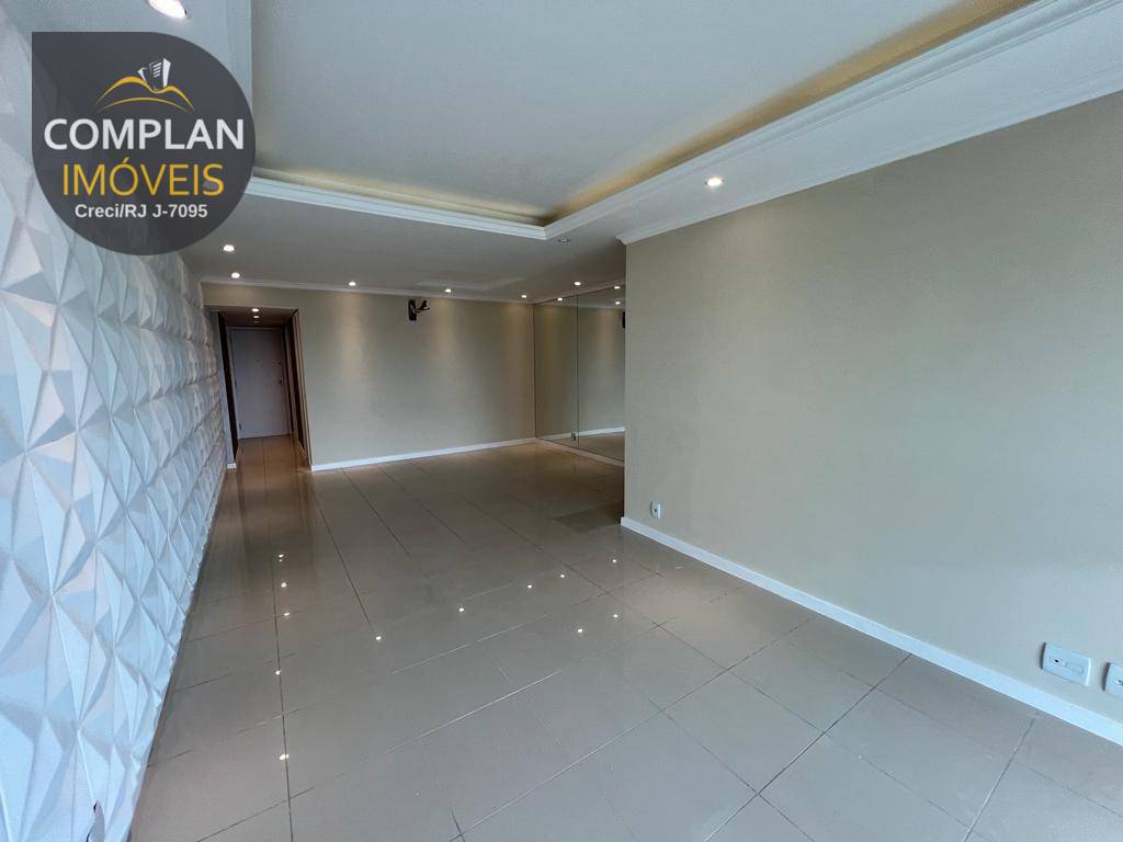 Apartamento para alugar com 4 quartos, 137m² - Foto 3