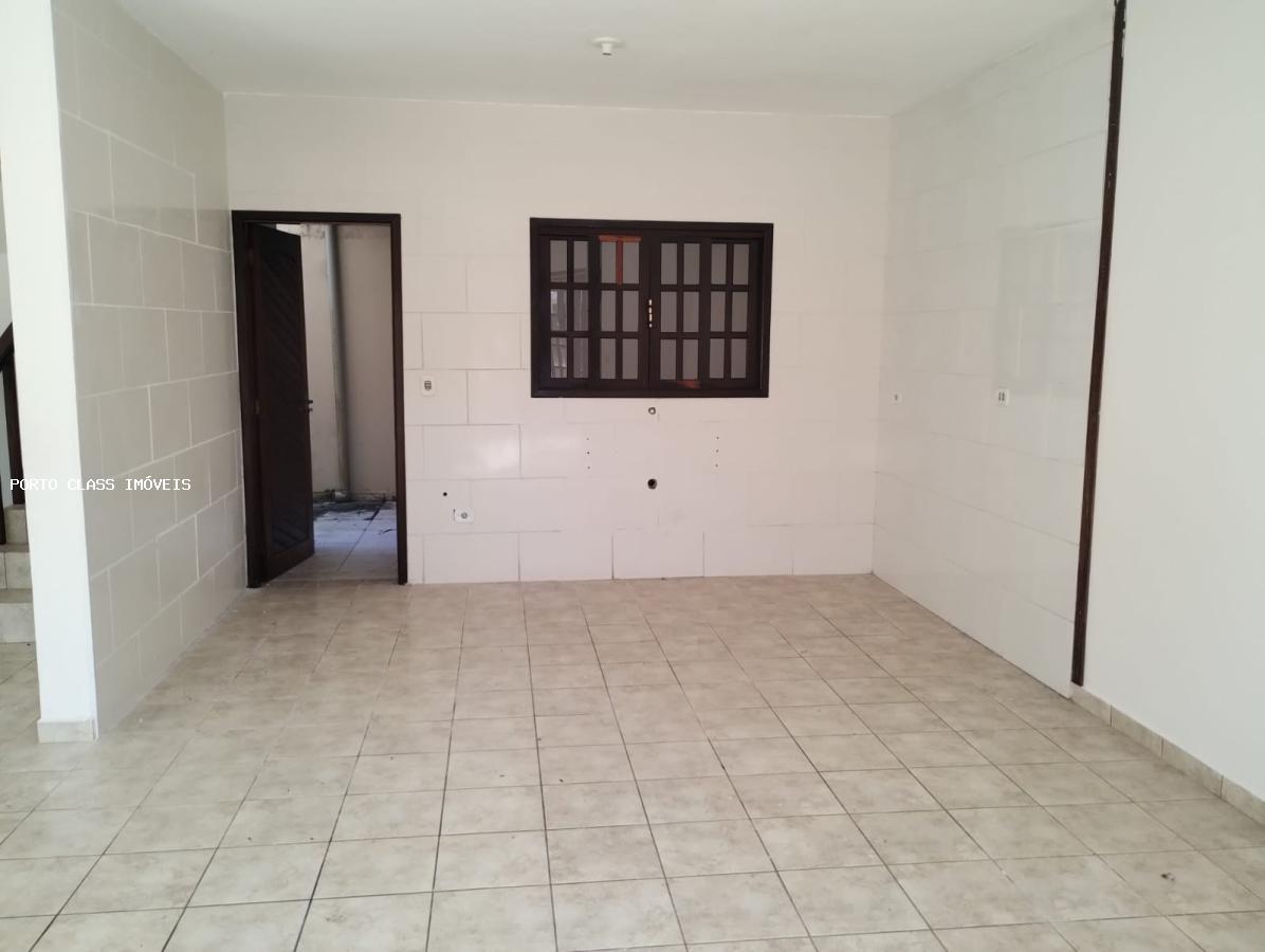 Sobrado à venda com 3 quartos, 180m² - Foto 3