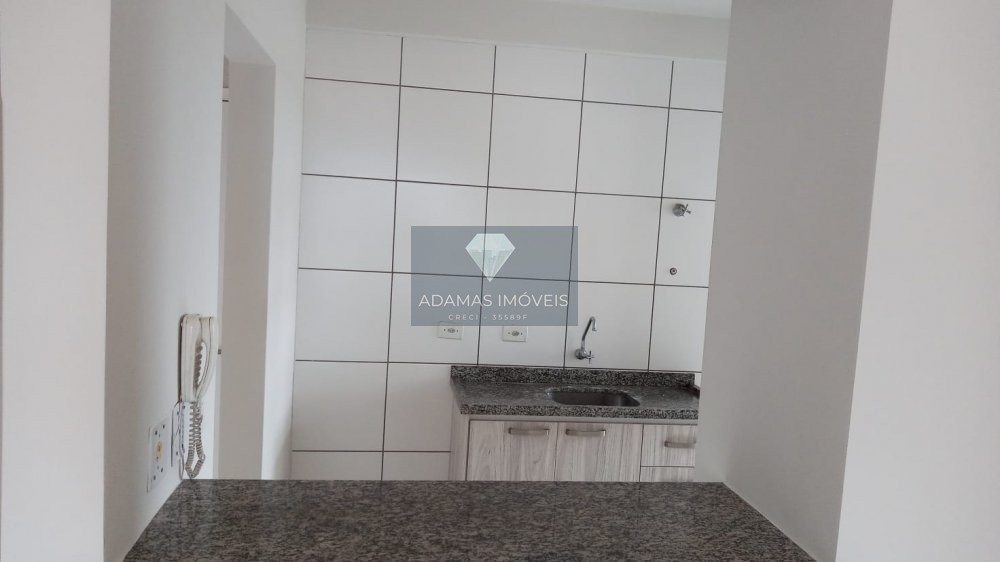 Apartamento para alugar com 3 quartos, 93m² - Foto 4