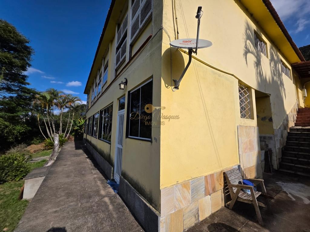Casa à venda com 6 quartos, 375m² - Foto 32