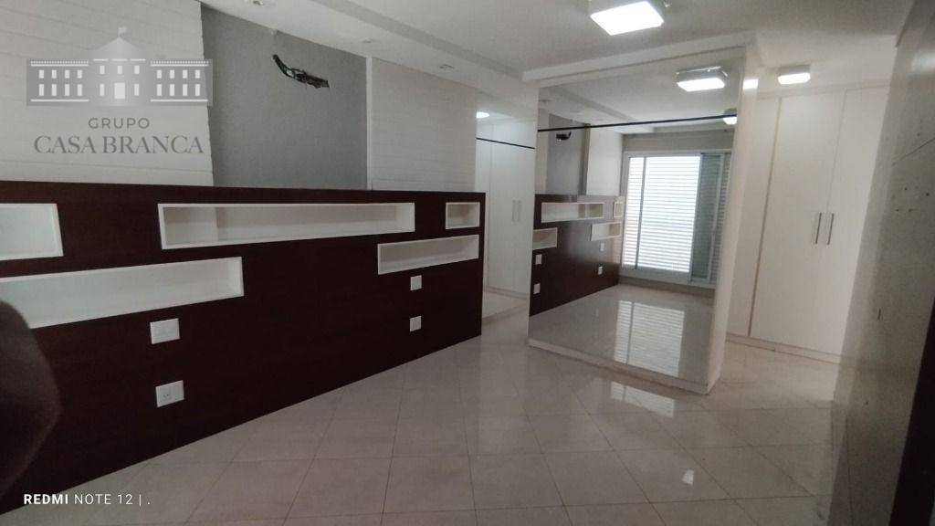 Apartamento para alugar com 3 quartos, 320m² - Foto 21