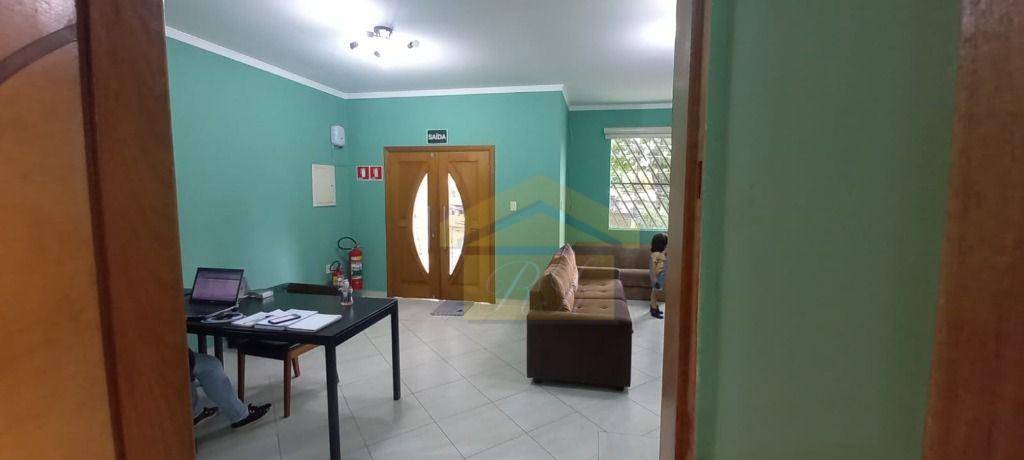 Casa à venda com 3 quartos, 170m² - Foto 6