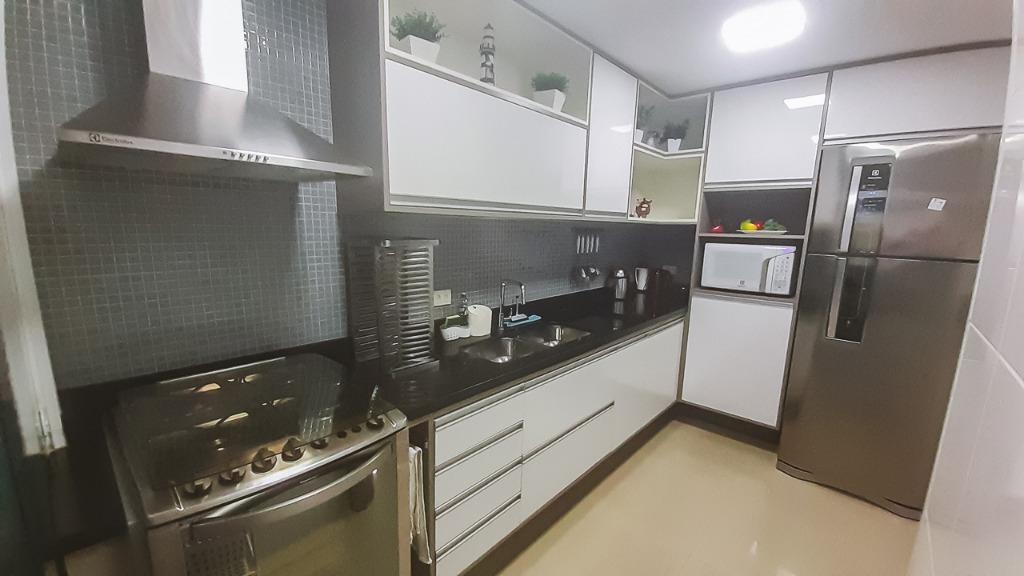 Apartamento à venda com 3 quartos, 114m² - Foto 20