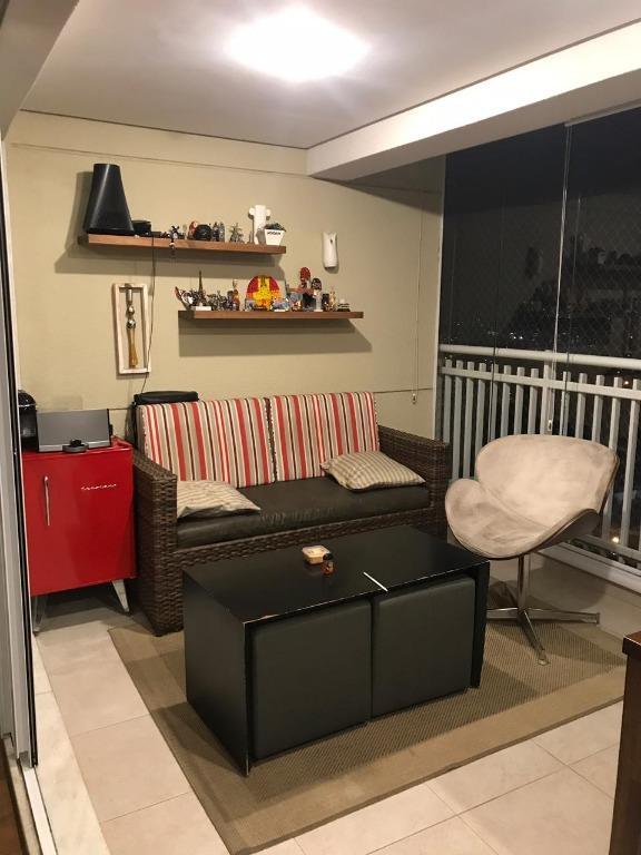 Apartamento à venda com 3 quartos, 134m² - Foto 2