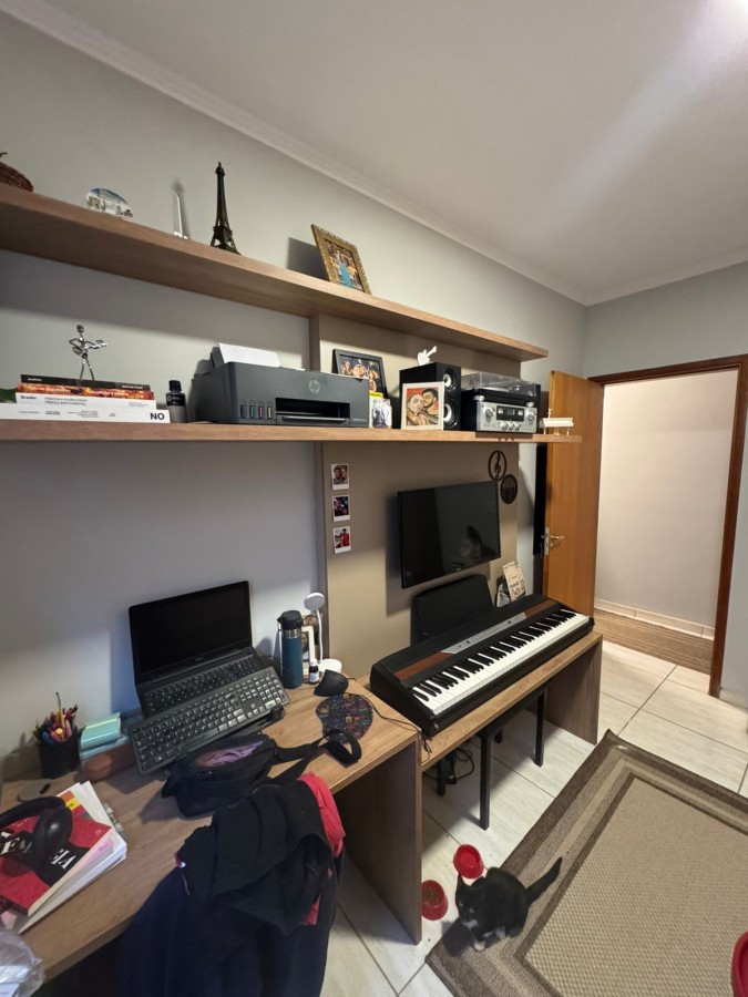 Casa à venda com 3 quartos, 110m² - Foto 17