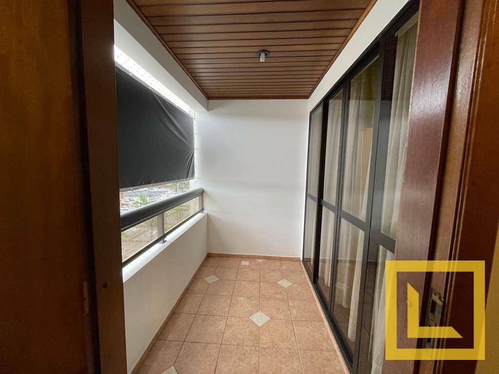 Apartamento à venda com 3 quartos, 99m² - Foto 9