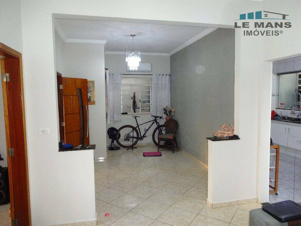 Casa à venda com 2 quartos, 134m² - Foto 10