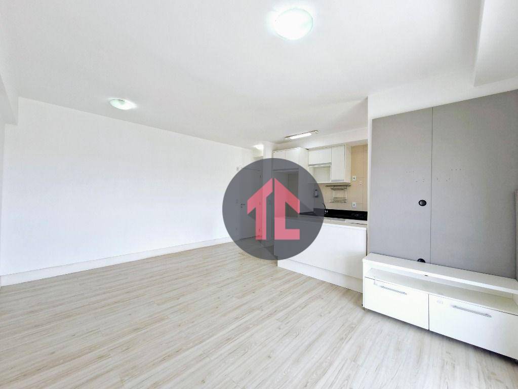 Apartamento à venda com 3 quartos, 87m² - Foto 3