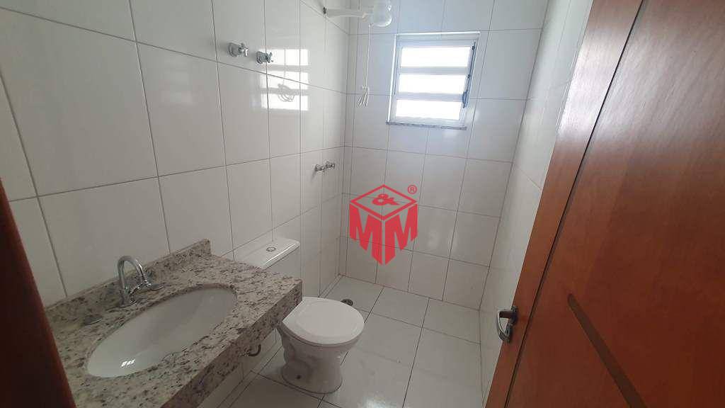 Sobrado à venda e aluguel com 3 quartos, 179m² - Foto 21