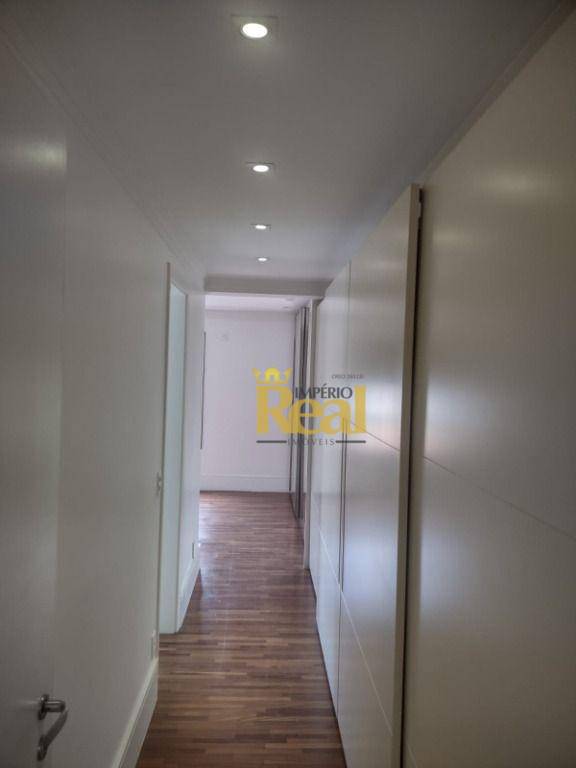 Apartamento à venda com 3 quartos, 151m² - Foto 3