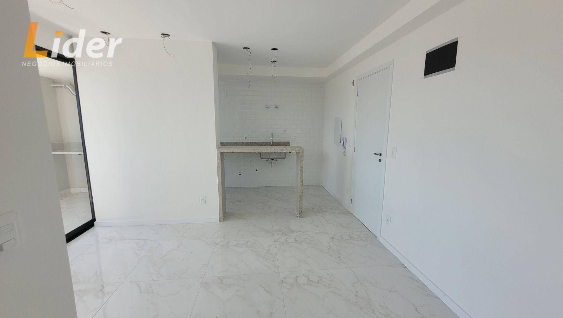 Apartamento à venda com 3 quartos, 73m² - Foto 5