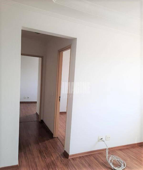 Apartamento à venda com 2 quartos, 47m² - Foto 4