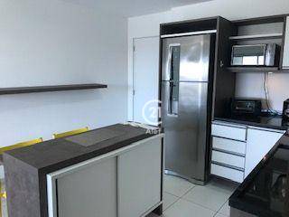 Apartamento à venda com 2 quartos, 62m² - Foto 18