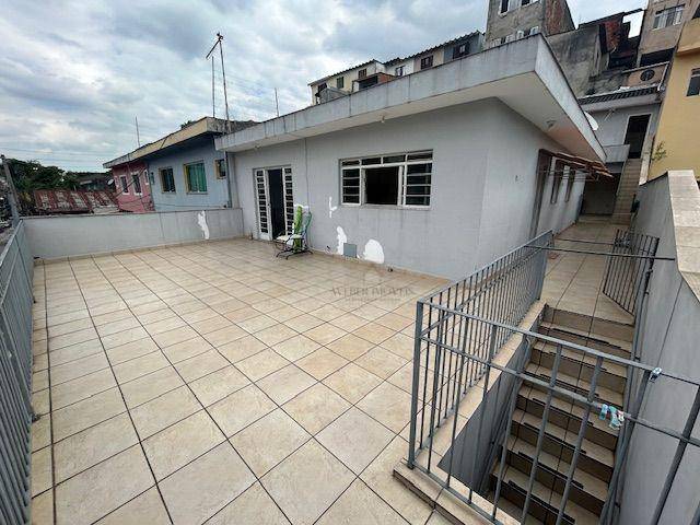 Casa, 5 quartos, 180 m² - Foto 1