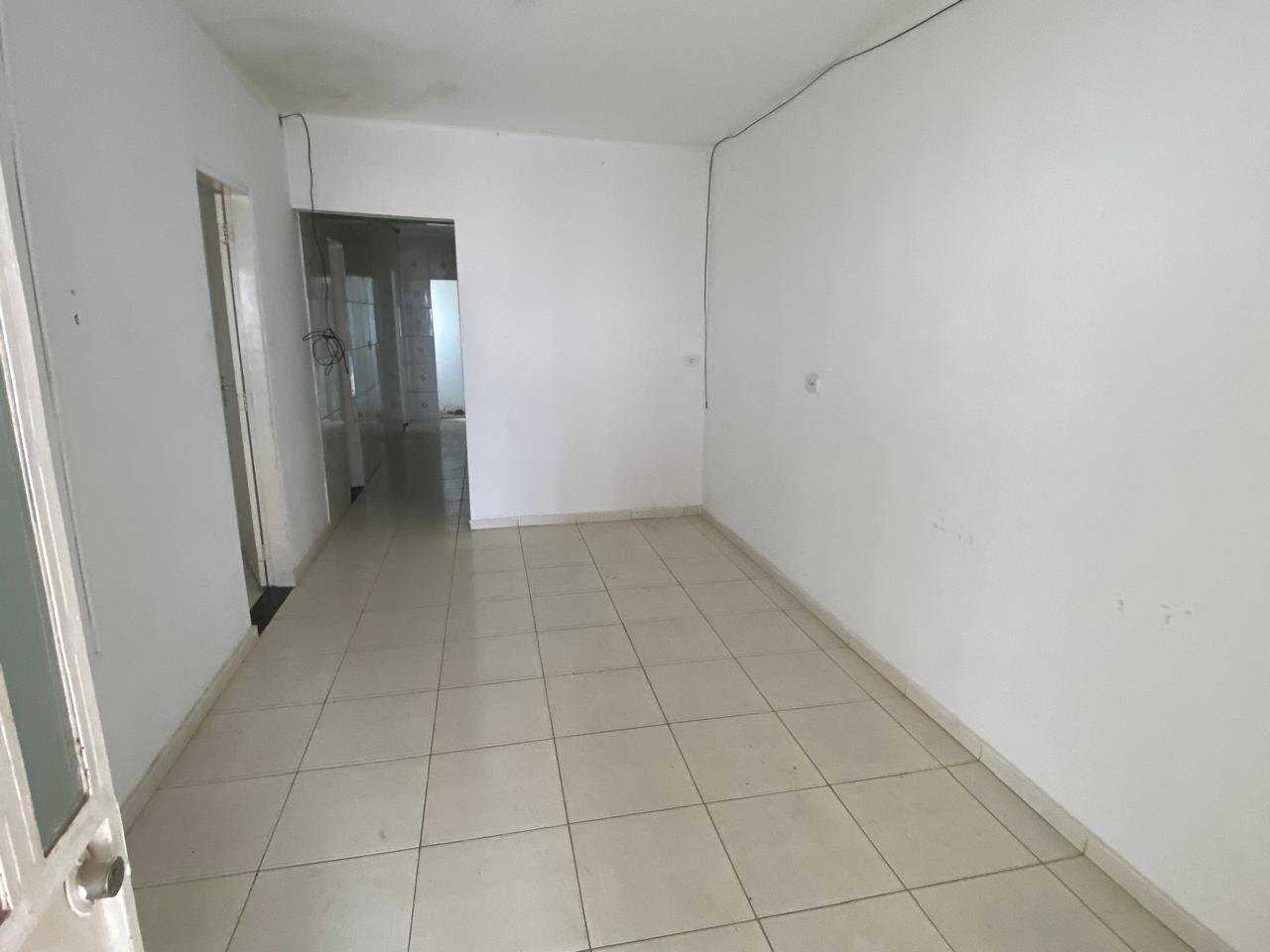 Casa à venda com 3 quartos, 120m² - Foto 3