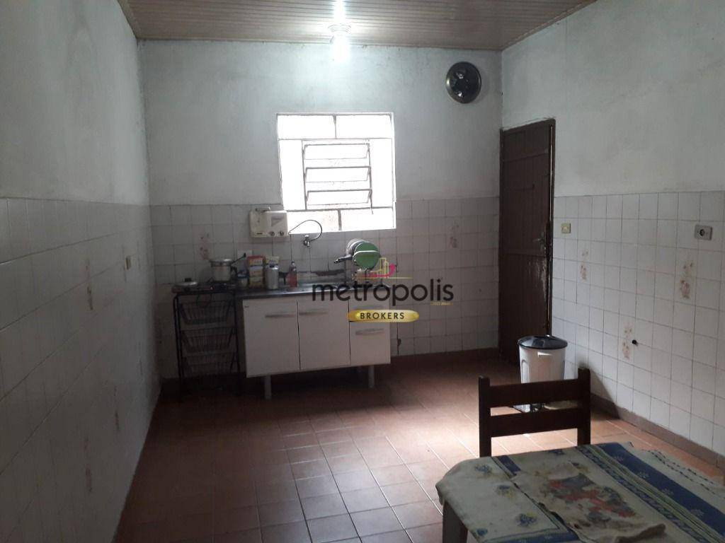 Casa à venda com 5 quartos, 300m² - Foto 16